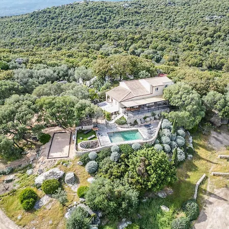 Casteddu Vecchio Villa *